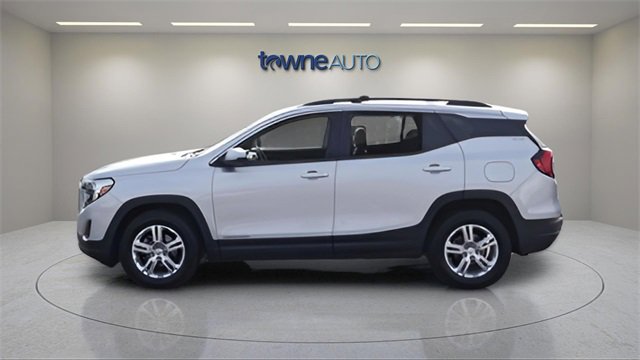 Used 2018 GMC Terrain SLE w/ Driver Convenience Package image 2