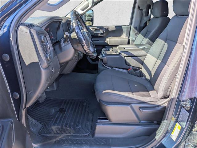 Used 2022 Chevrolet Silverado 2500 Custom w/ Custom Value Package image 16