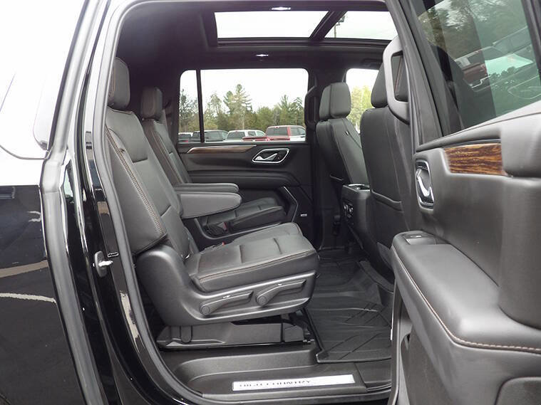 Used 2021 Chevrolet Suburban High Country image 20