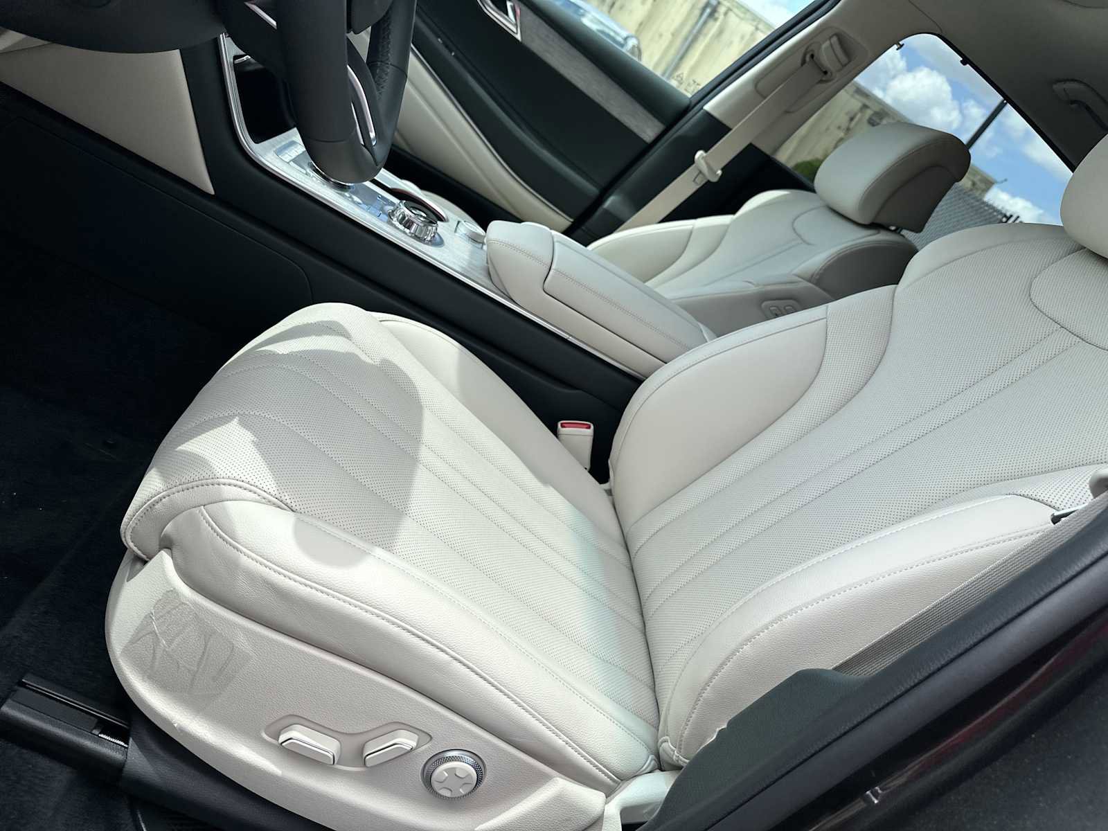 New 2026 Genesis GV80 2.5T Select image 9