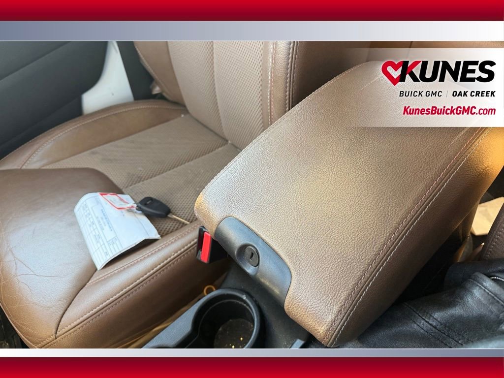 Used 2016 Jeep Wrangler Unlimited Sahara image 16