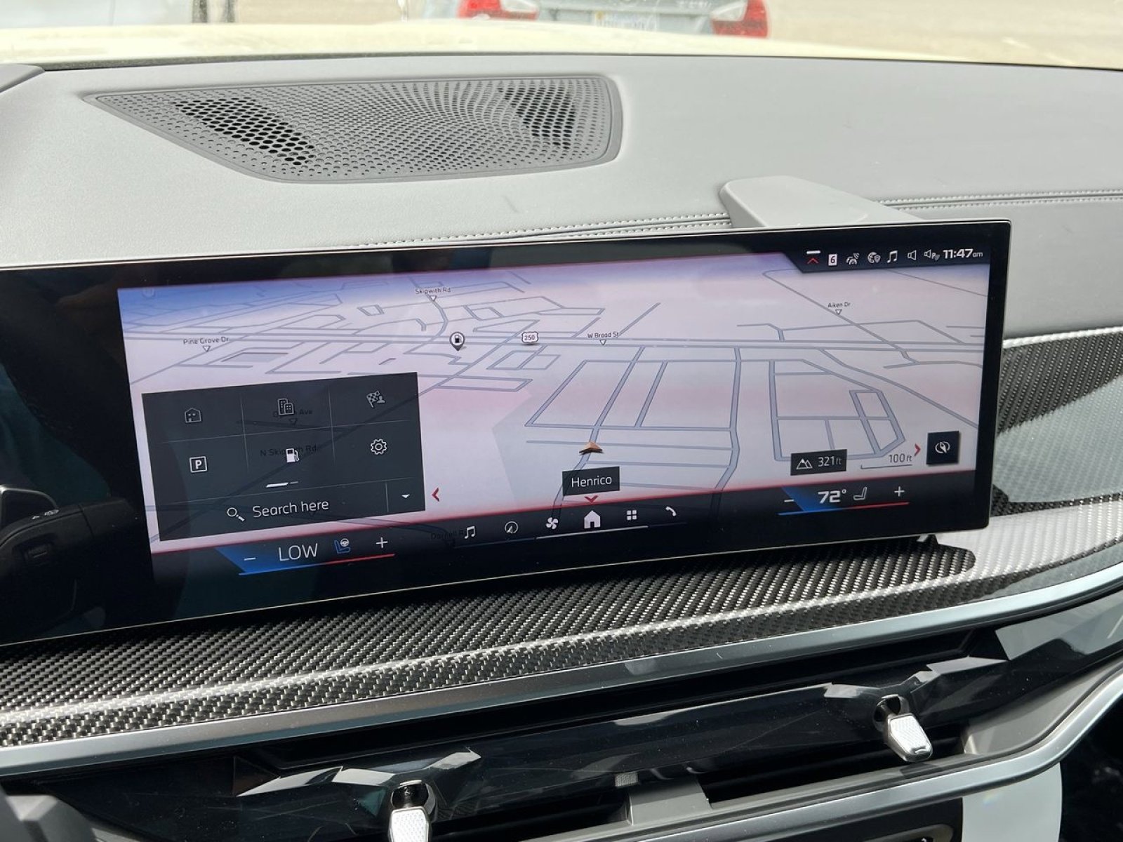 New 2026 BMW X7 M60i image 17