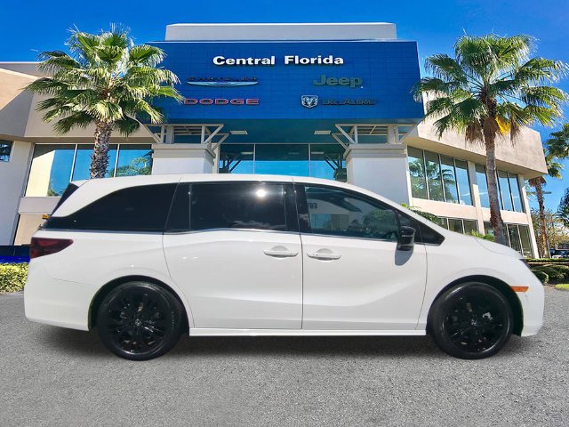 Used 2025 Honda Odyssey Sport-L image 4