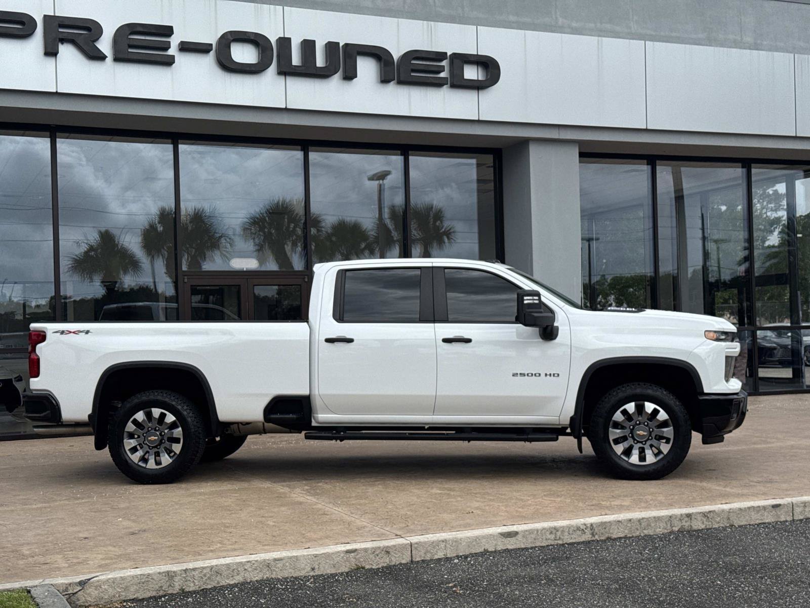 Used 2025 Chevrolet Silverado 2500 Custom w/ Custom Value Package AWD/4WD image 33