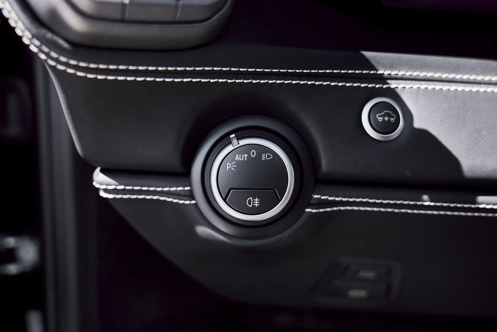 Used 2018 Ferrari 488 Spider image 51