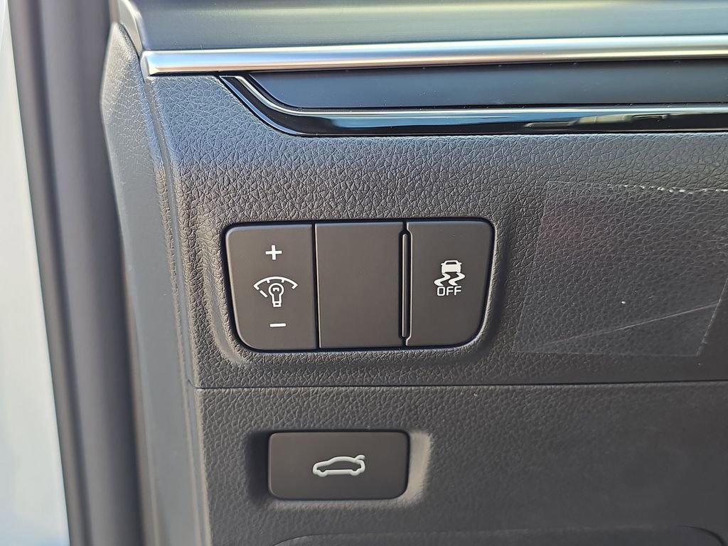 New 2026 Kia K5 GT-Line image 28