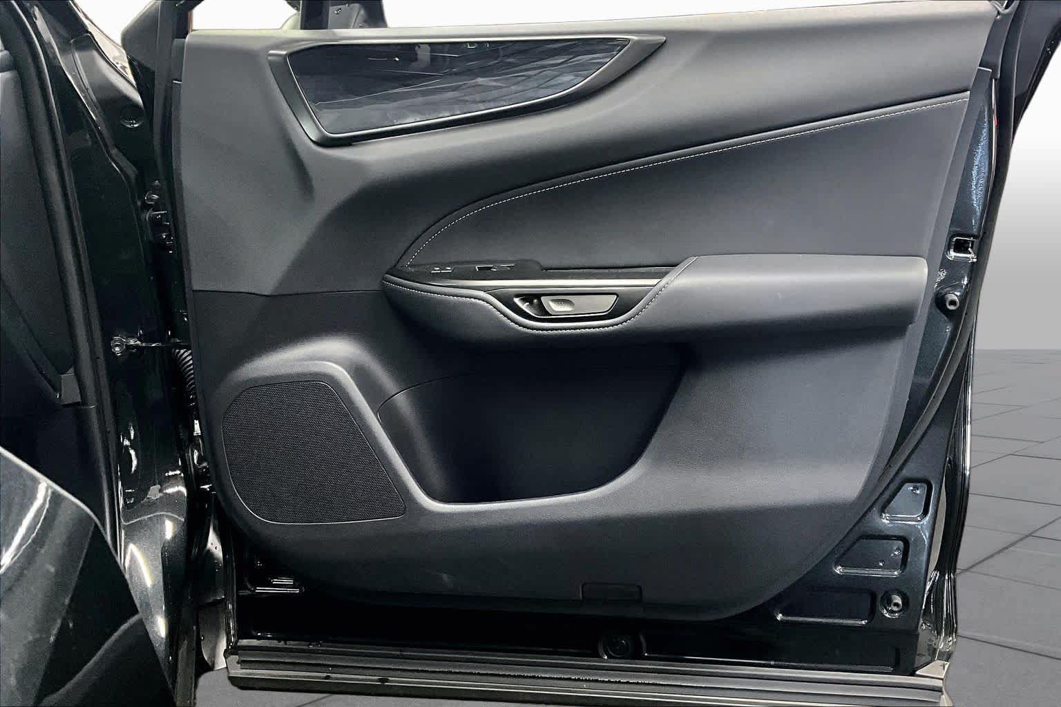 Used 2026 Lexus NX 350h AWD w/ Accessory Package (2T) image 23