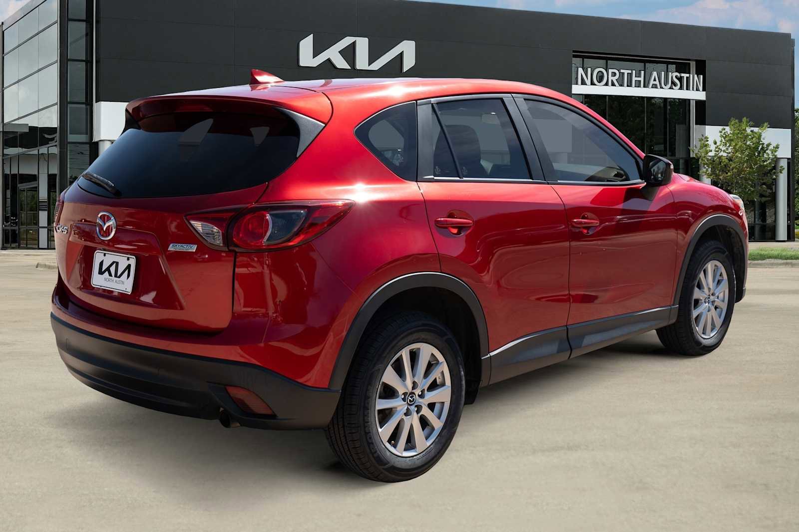 Used 2016 MAZDA CX-5 Touring image 6