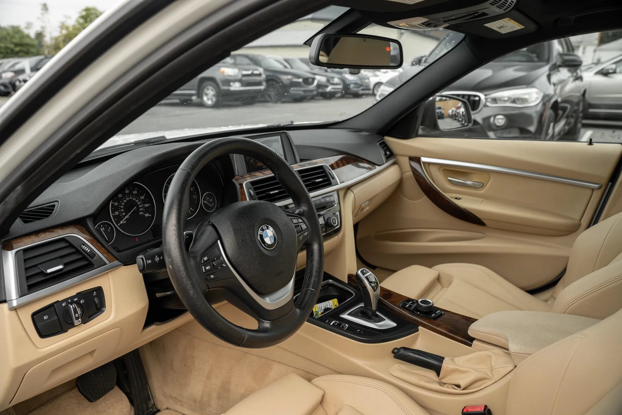 Used 2016 BMW 328i Sedan RWD image 6