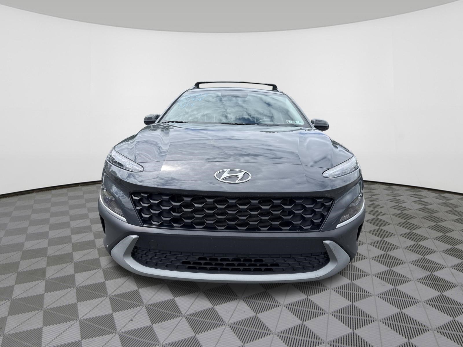 Certified 2023 Hyundai Kona SEL AWD/4WD image 2
