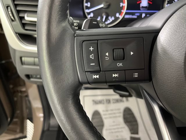 Used 2024 Nissan Rogue SV w/ SV Premium Package AWD/4WD image 24