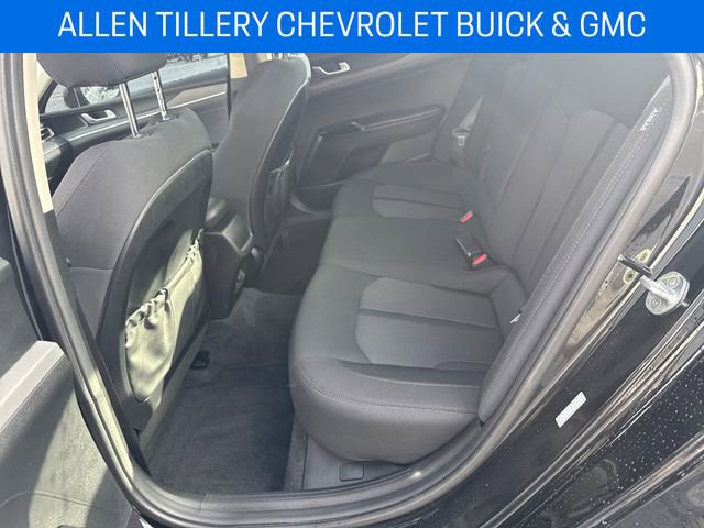 Used 2022 Kia K5 LXS image 22