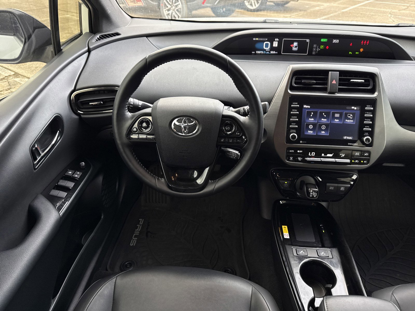 Used 2021 Toyota Prius image 15