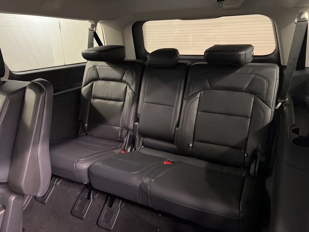 Used 2026 Lincoln Navigator L Premier AWD/4WD image 30