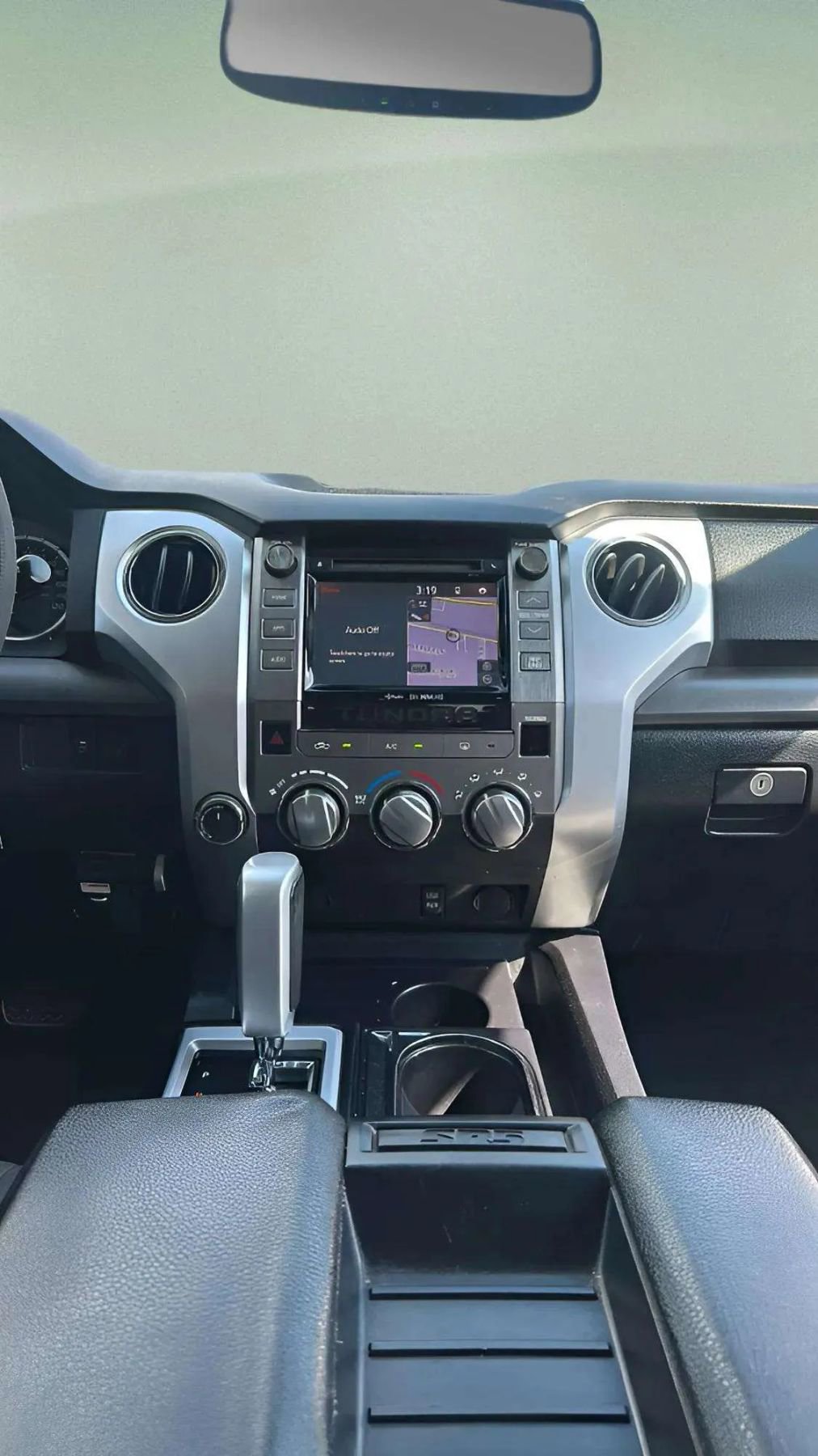 Used 2015 Toyota Tundra SR5 image 28
