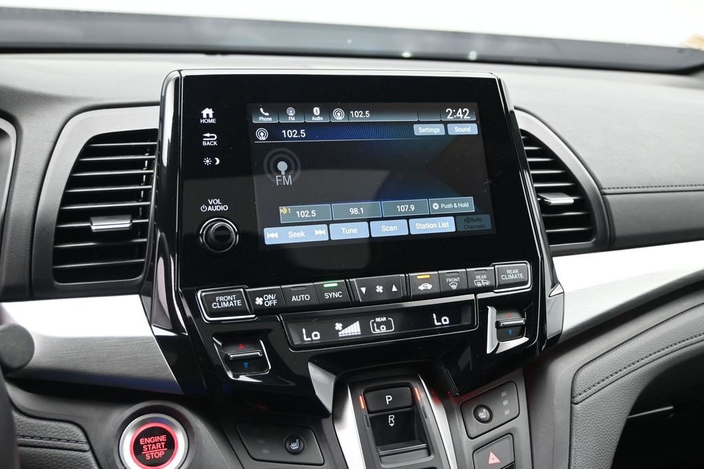 Used 2023 Honda Odyssey Sport image 11