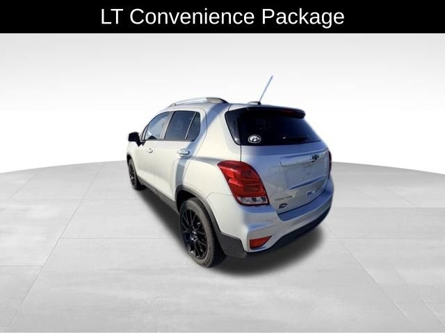 Used 2022 Chevrolet Trax LT w/ Sport Edition image 5