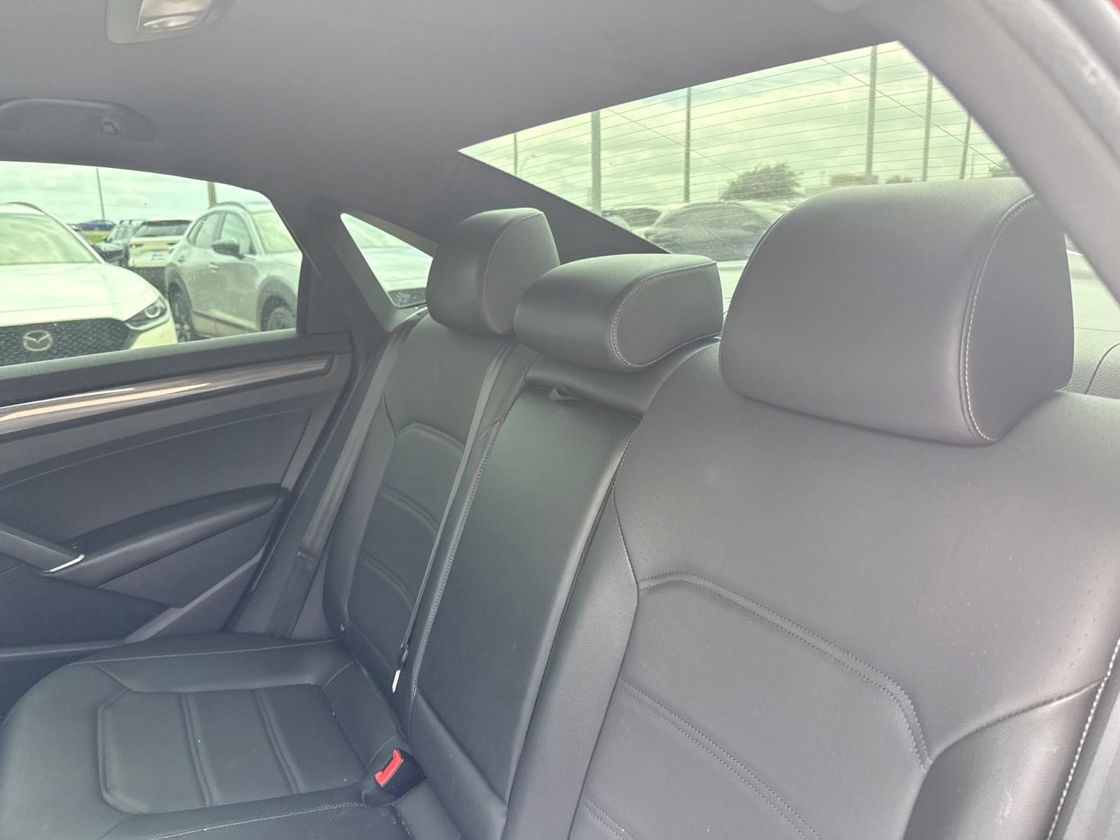 Used 2022 Volkswagen Passat 2.0T R-Line FWD image 11