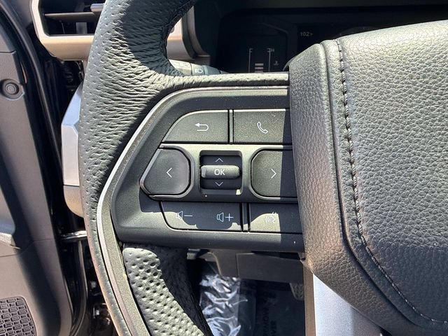 Used 2026 Toyota Tacoma SR5 w/ SR5 Upgrade Package AWD/4WD image 29