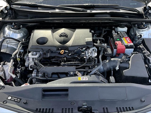 Used 2023 Toyota Camry SE FWD image 11