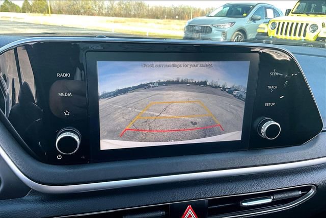 Used 2021 Hyundai Sonata SE w/ Cargo Package image 14