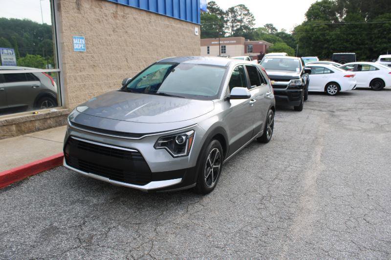 Used 2023 Kia Niro LX FWD image 3