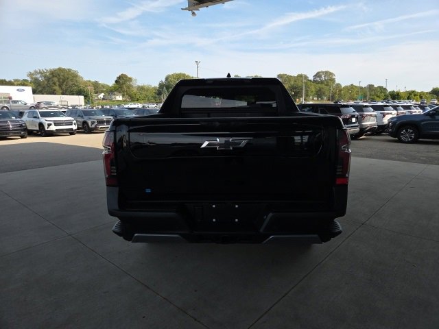 New 2026 Chevrolet Silverado EV Trail Boss image 7