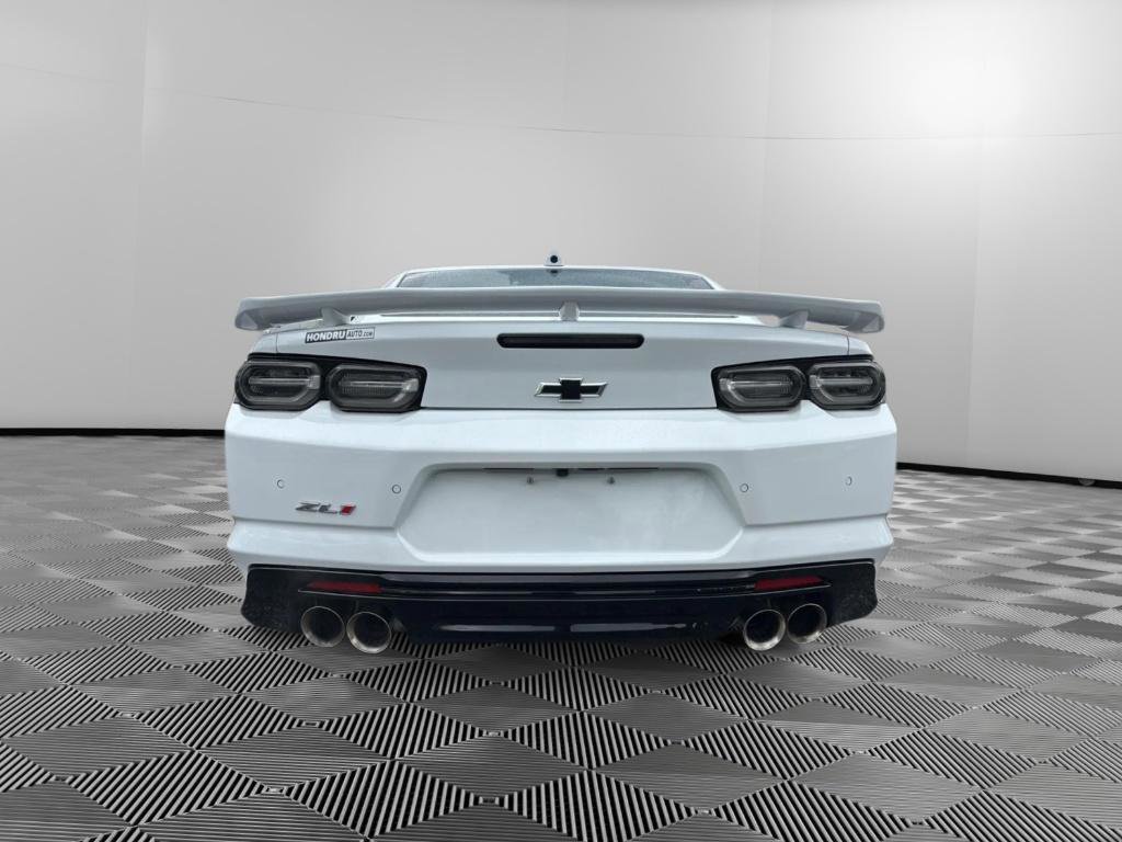 Used 2024 Chevrolet Camaro ZL1 RWD image 8
