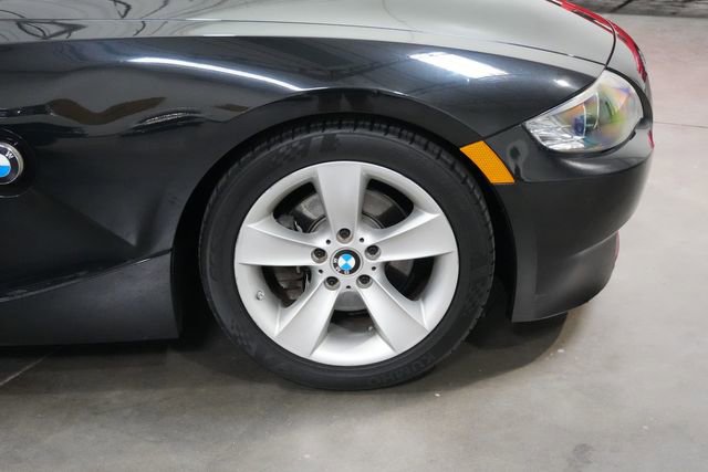 Used 2007 BMW Z4 3.0i image 13