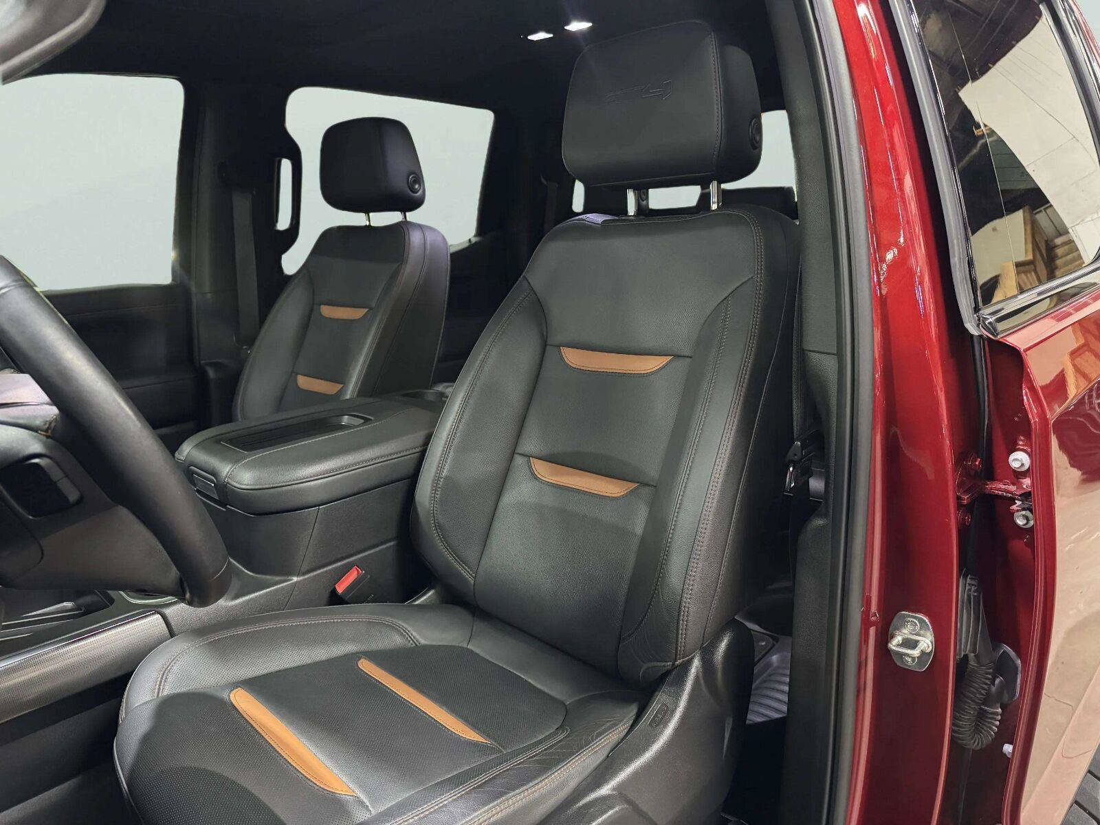 Used 2021 GMC Sierra 1500 AT4 w/ AT4 Premium Package AWD/4WD image 29