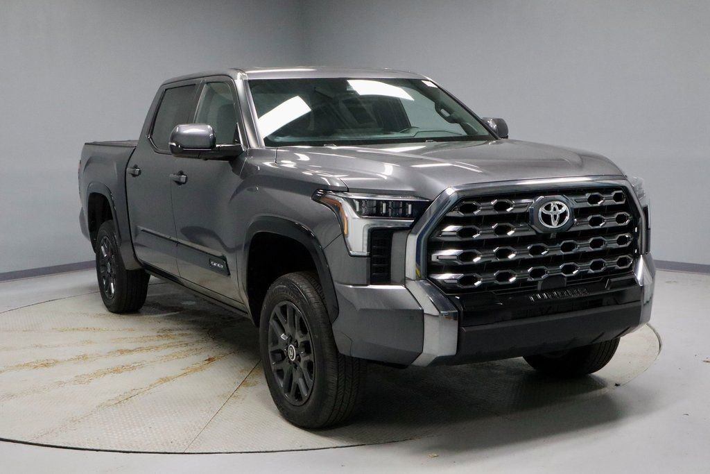 Used 2024 Toyota Tundra Platinum image 1