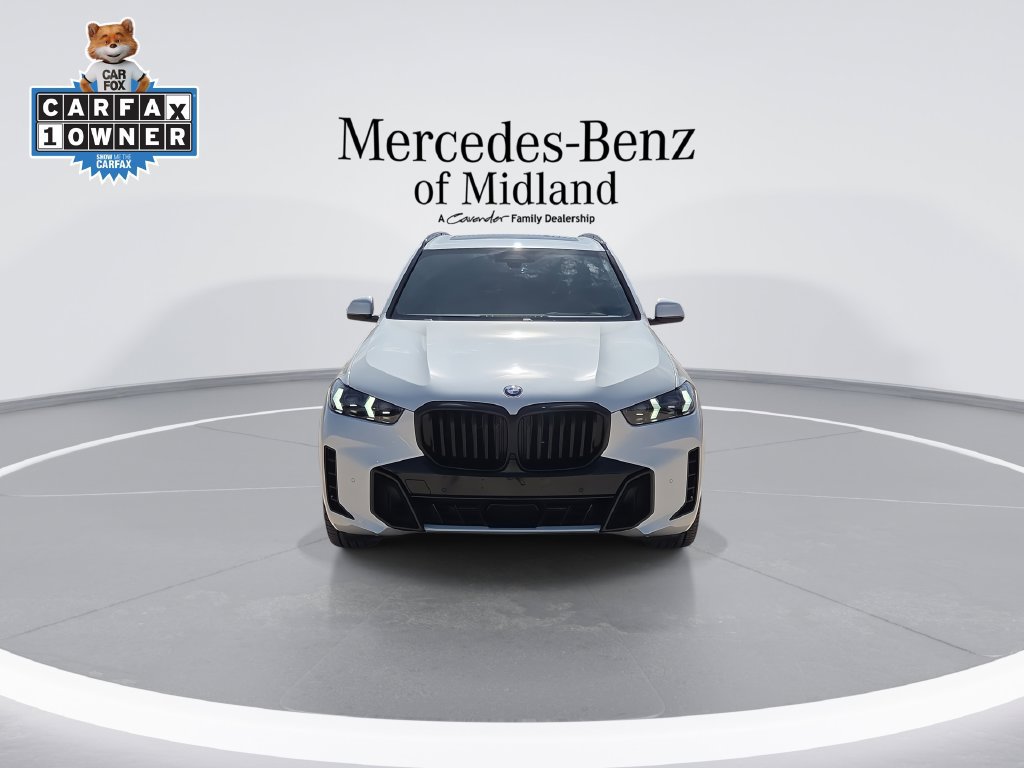 Used 2026 BMW X5 sDrive40i w/ M Sport Package RWD image 3