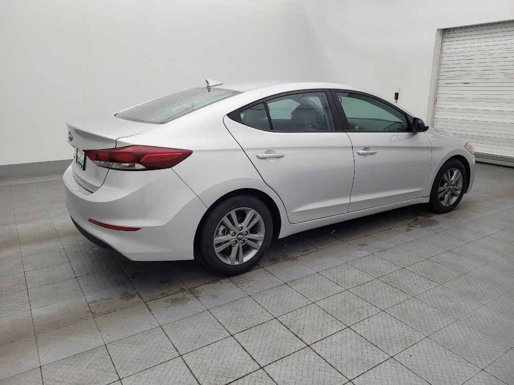 Used 2018 Hyundai Elantra SEL image 10