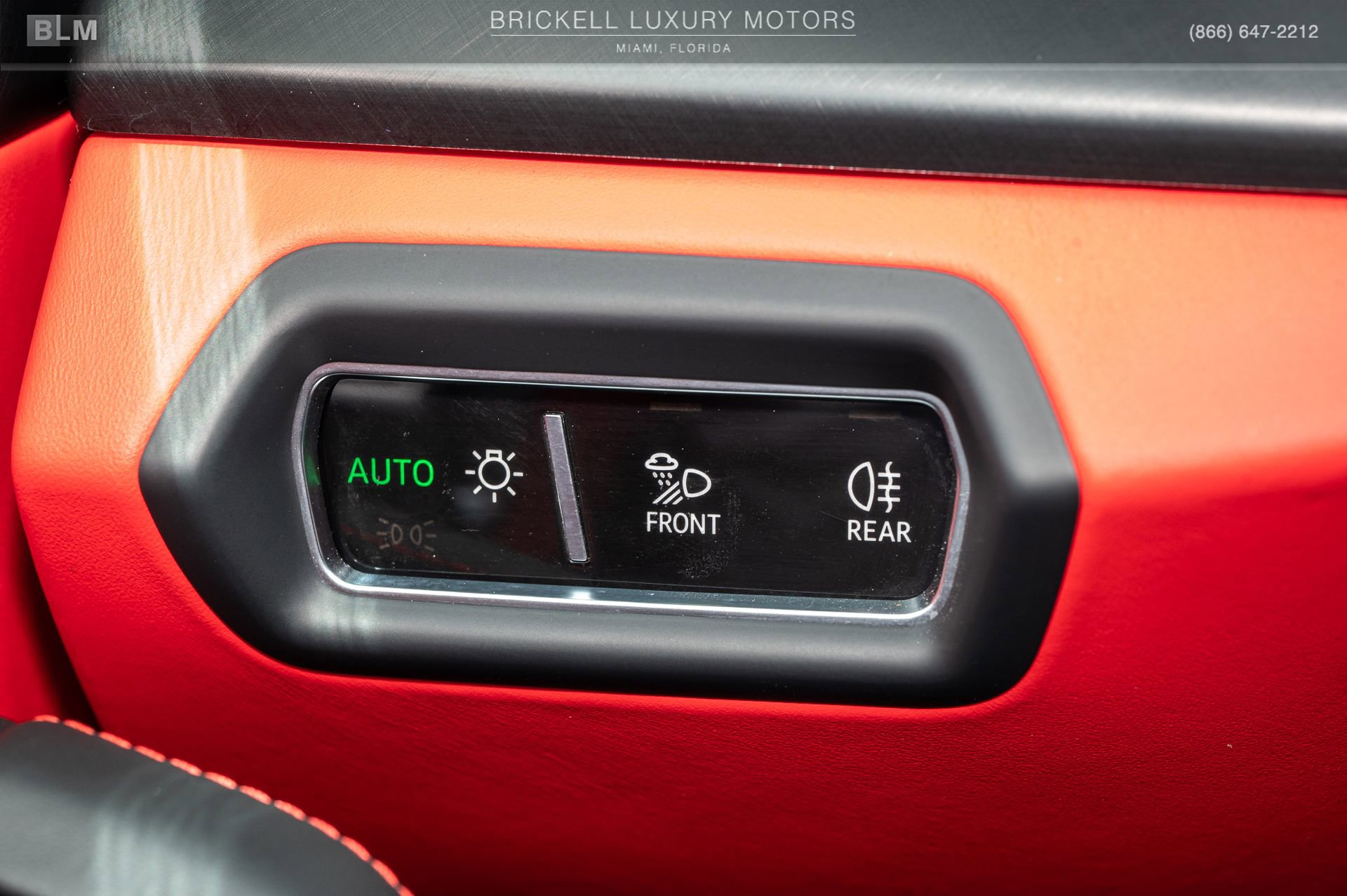 Used 2022 Lamborghini Urus image 32