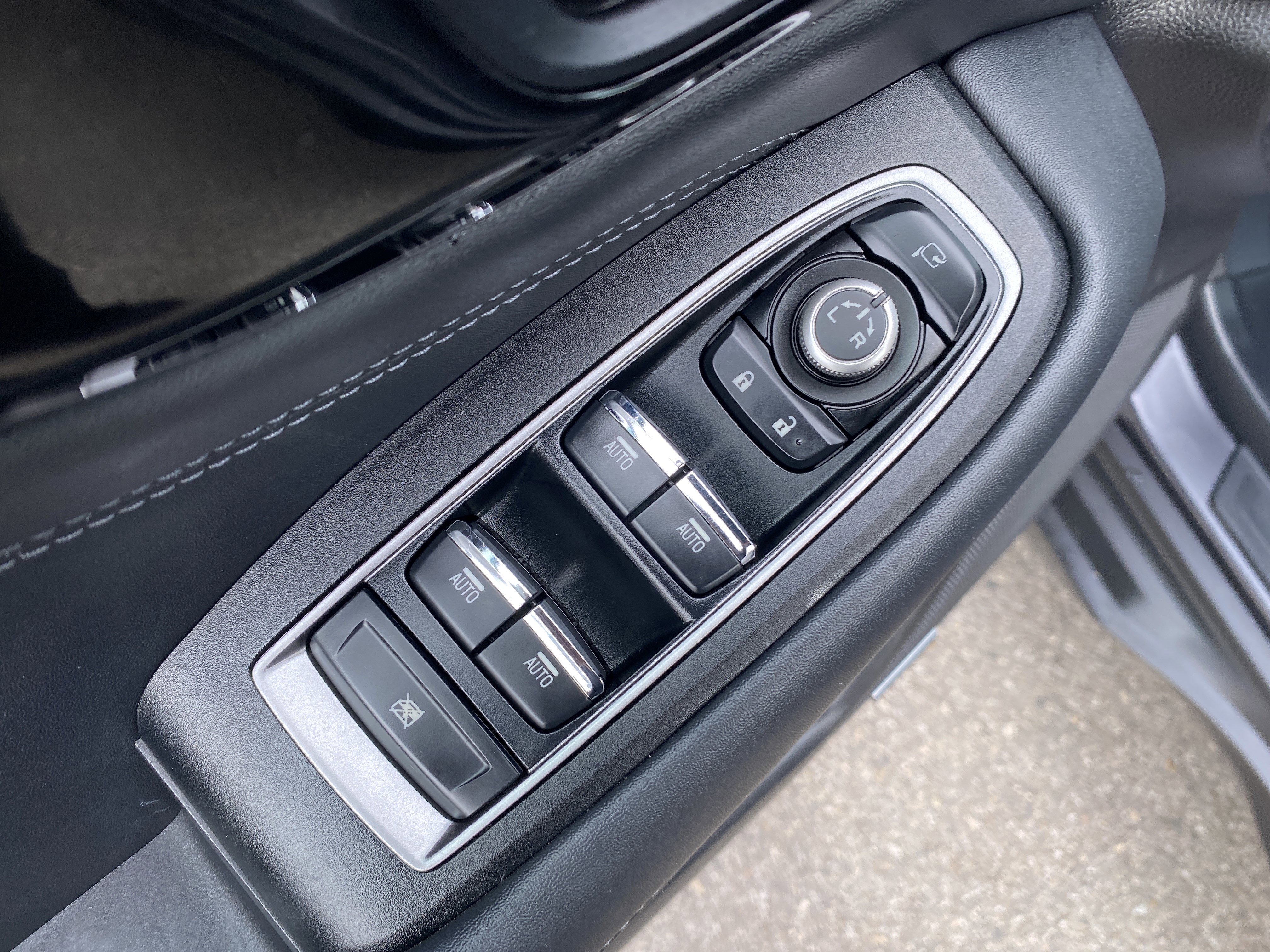 Used 2023 Subaru Outback Touring XT w/ Tech Package 3 image 18