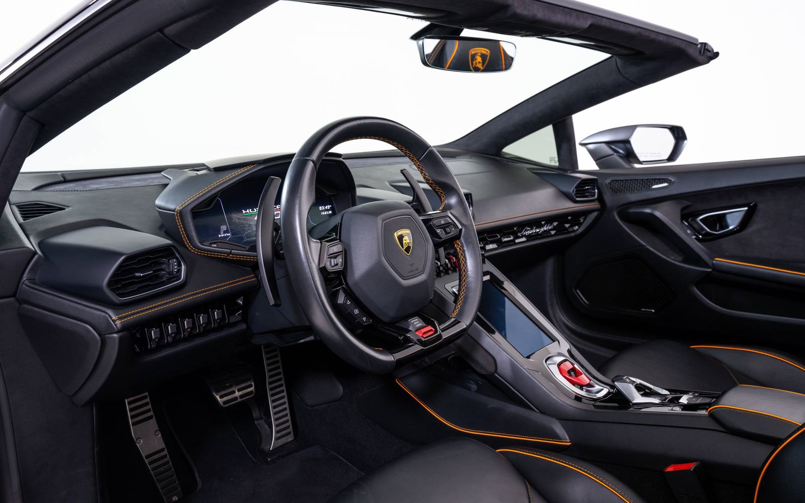 Used 2021 Lamborghini Huracan EVO image 23