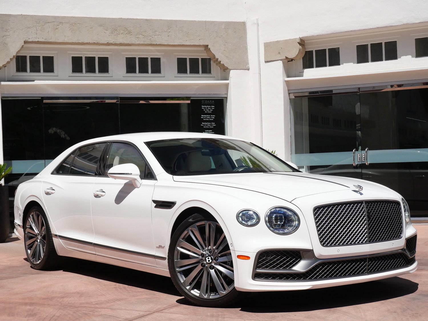 Used 2024 Bentley Flying Spur W12 AWD/4WD image 1