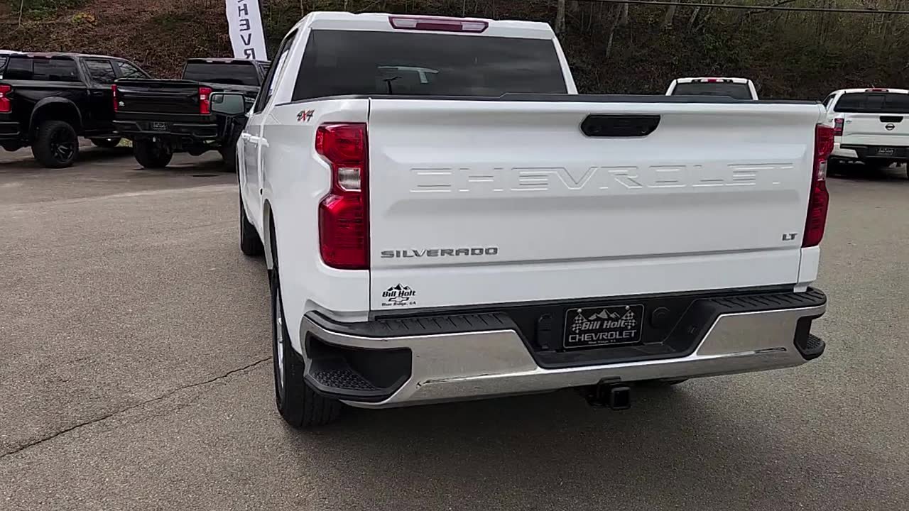 Used 2025 Chevrolet Silverado 1500 LT image 8