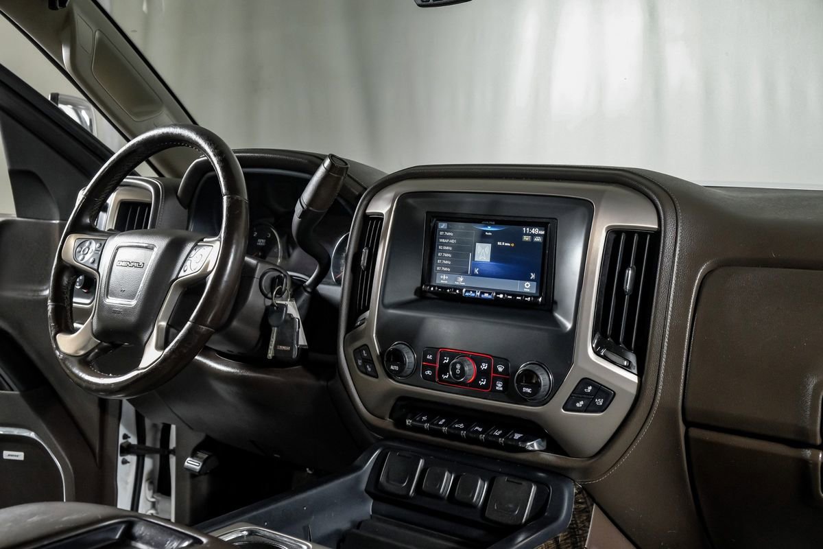 Used 2015 GMC Sierra 3500 Denali w/ Duramax Plus Package image 23