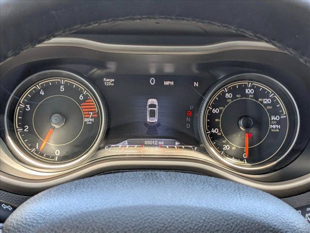 Used 2018 Jeep Cherokee Limited w/ High Altitude Package FWD image 11