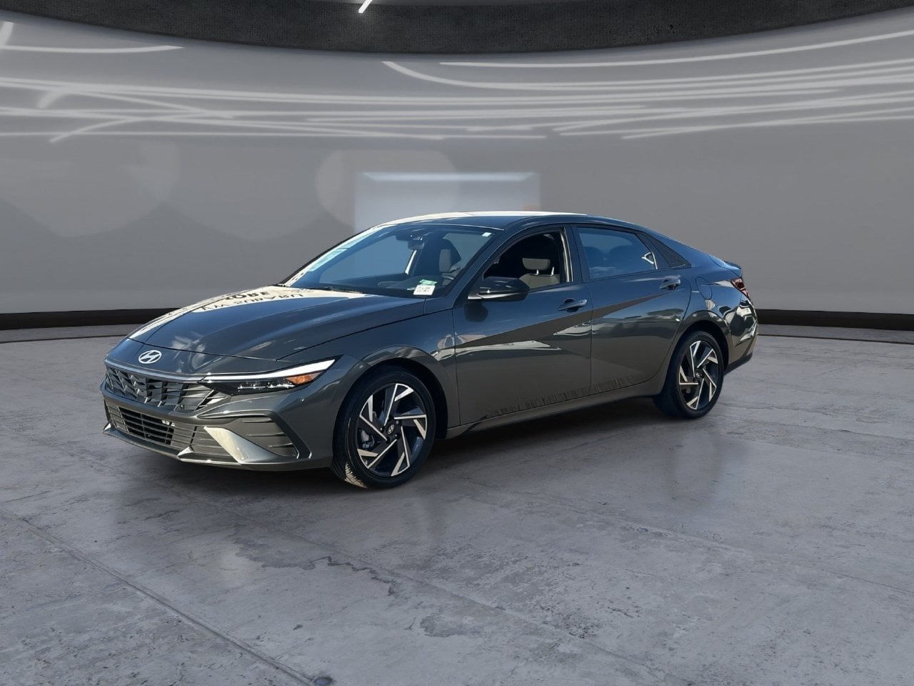 Used 2025 Hyundai Elantra Sport FWD image 3