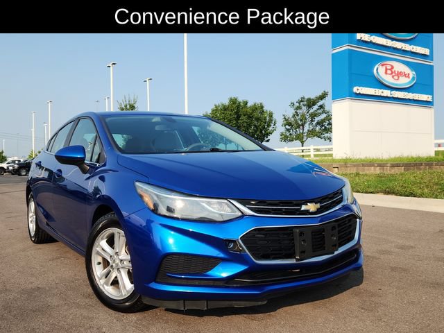 Used 2017 Chevrolet Cruze LT w/ Convenience Package FWD image 14