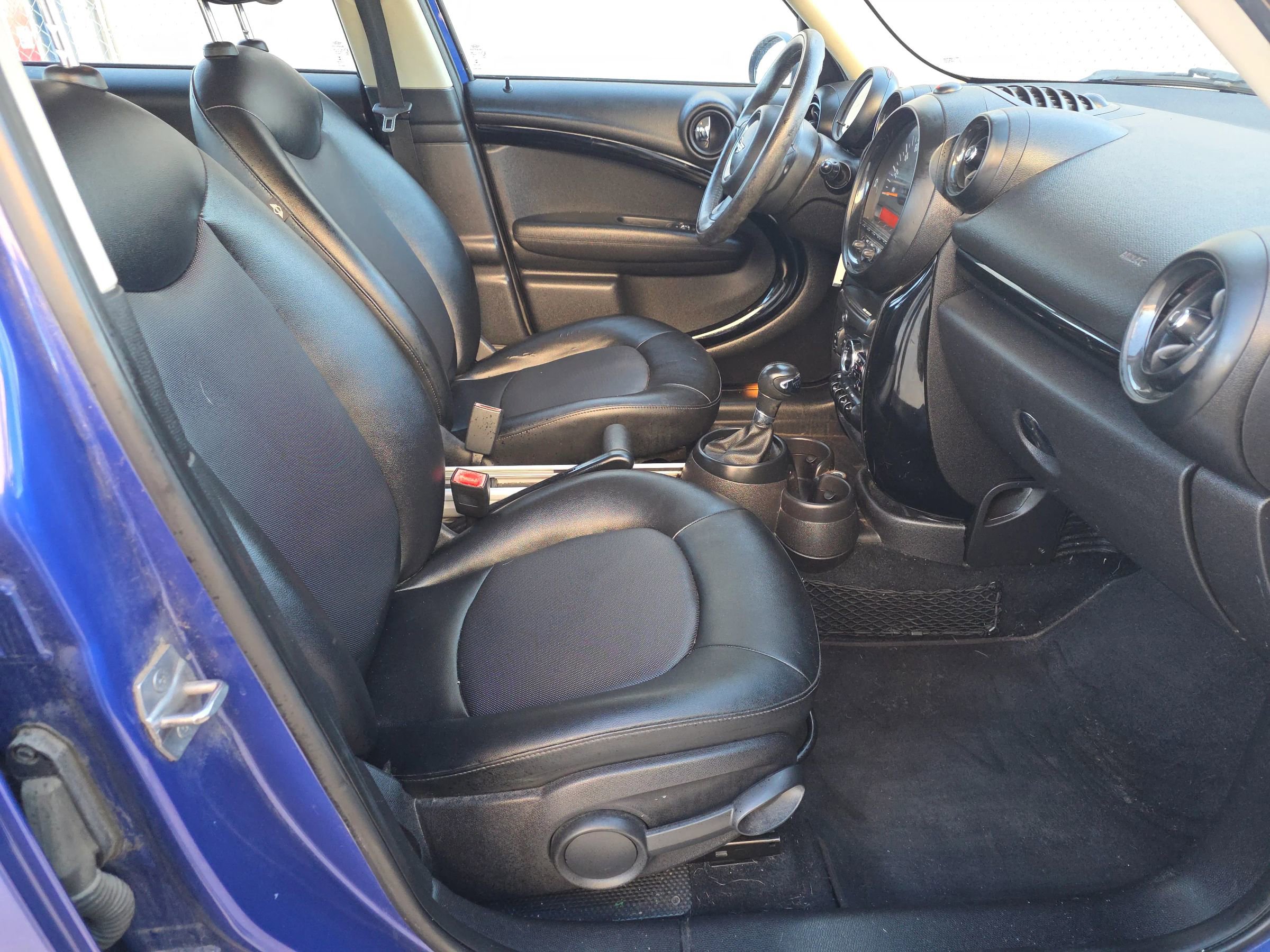 Used 2015 MINI Cooper Countryman Cooper Hatchback 4D image 19