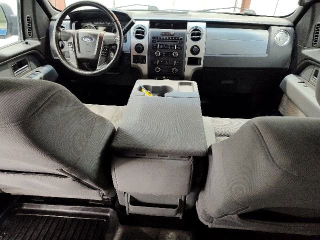 Used 2011 Ford F150 XLT w/ XLT Chrome Pkg AWD/4WD image 13