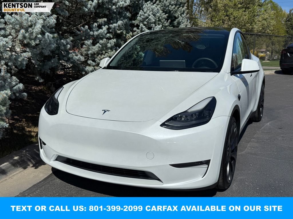 Used 2023 Tesla Model Y Performance AWD/4WD image 2