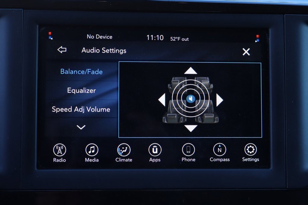 Used 2019 Chrysler Pacifica Touring image 29
