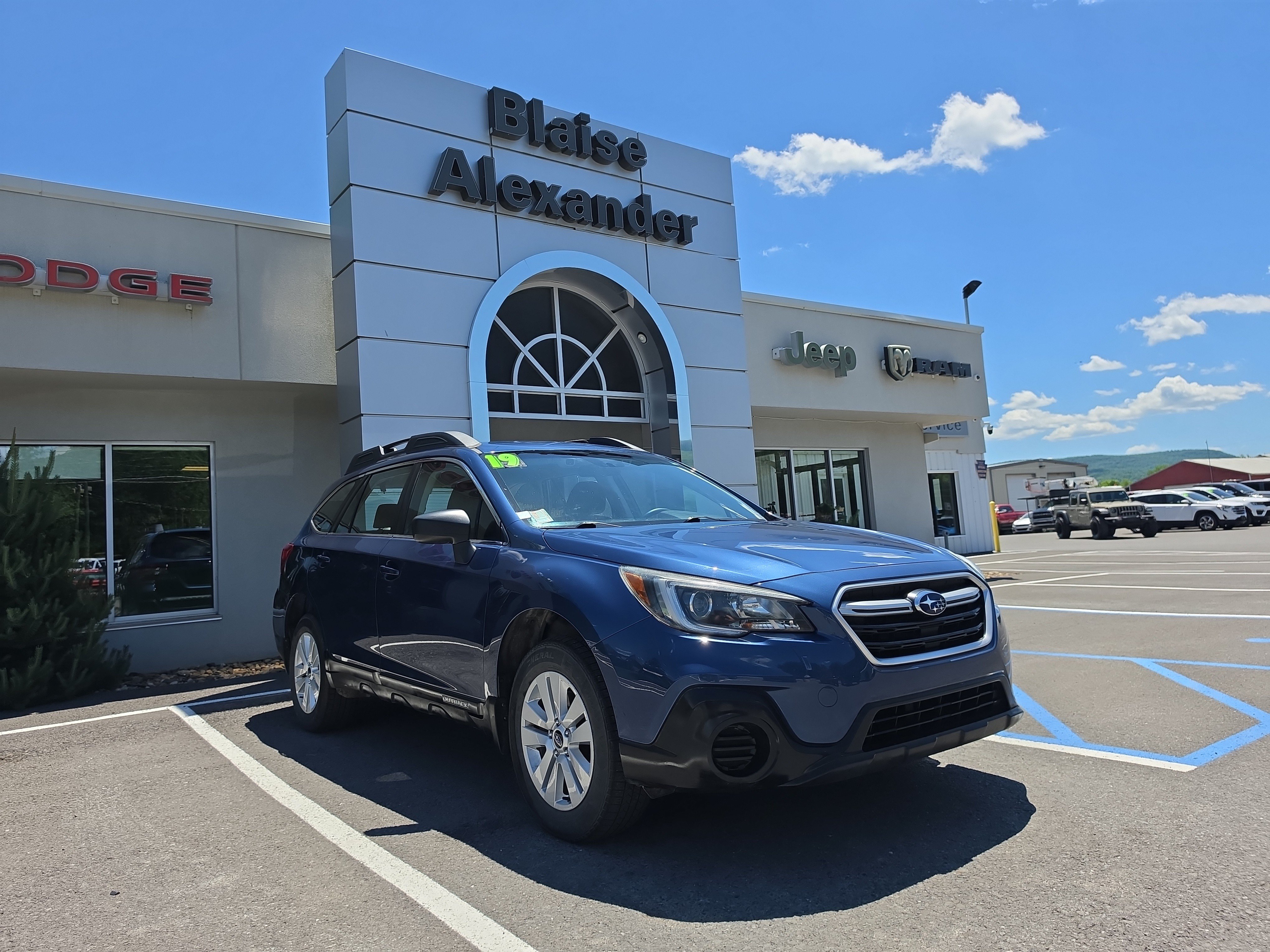 Used 2019 Subaru Outback 2.5i