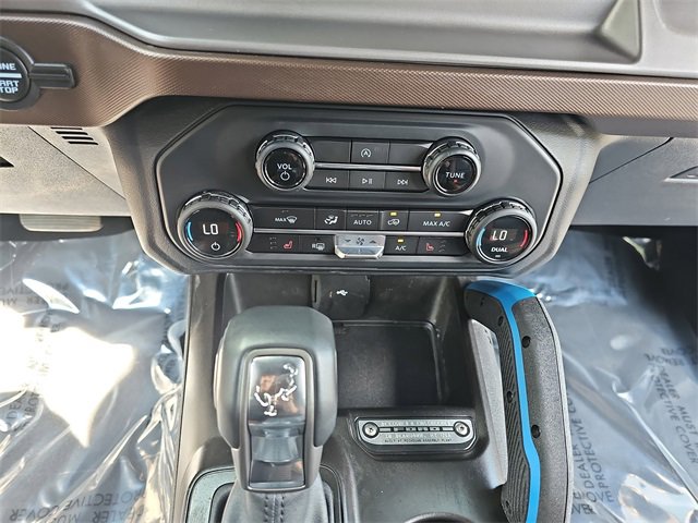Used 2023 Ford Bronco Outer Banks image 22