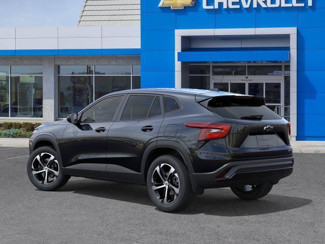 New 2026 Chevrolet Trax RS w/ Sunroof Package FWD image 3