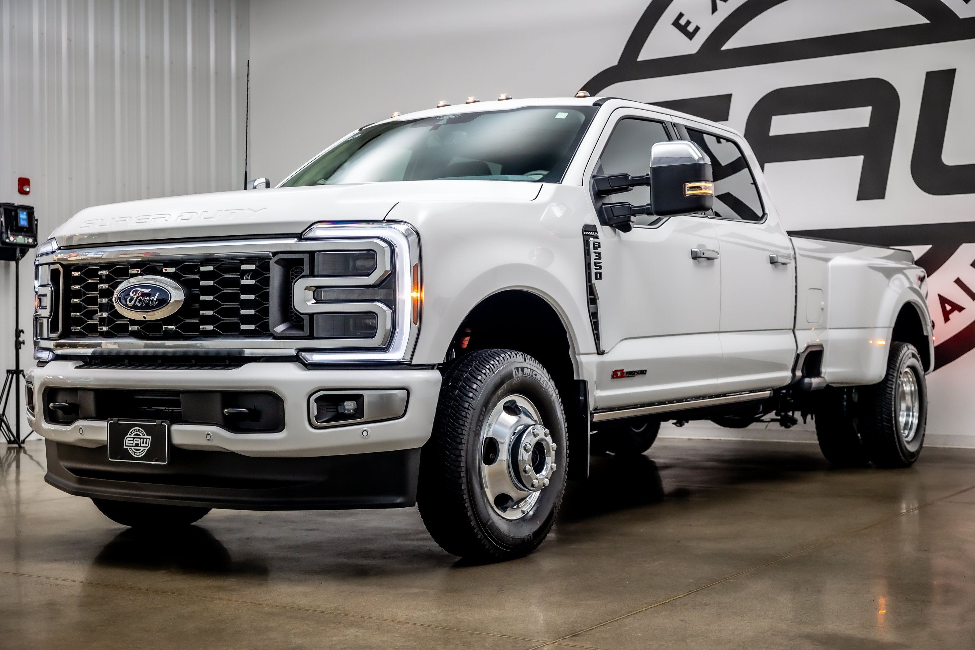 Used 2026 Ford F350 Platinum w/ Platinum Plus Package AWD/4WD image 34